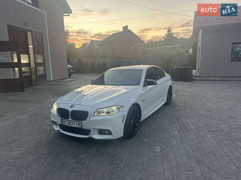 Седан BMW 5 Series 2016 в Львові