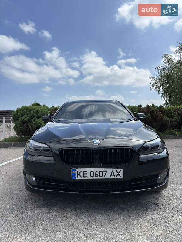 BMW 5 Series 2012