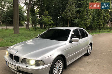 Седан BMW 5 Series 2002 в Львові