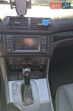 Універсал BMW 5 Series 2002 в  фото 11 Універсал BMW 5 Series 2002 в
