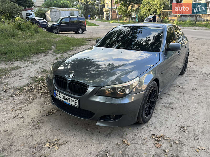 Седан BMW 5 Series 2005 в Киеве