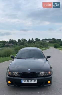 Седан BMW 5 Series 2001 в Теофіполі