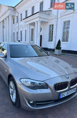 Седан BMW 5 Series 2010 в Тульчині