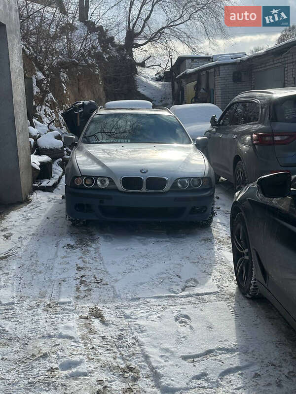 Універсал BMW 5 Series 2000 в Києві