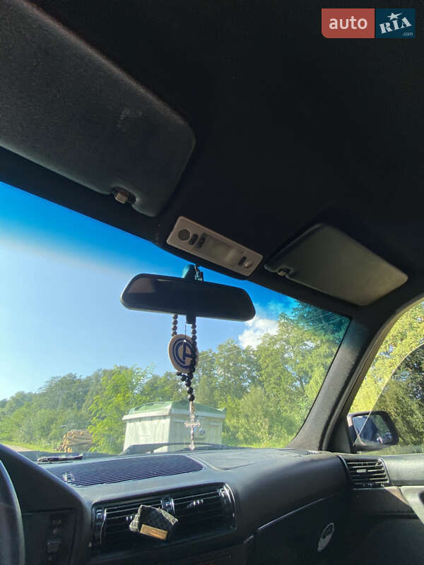 Седан BMW 5 Series 1994 в Фастові