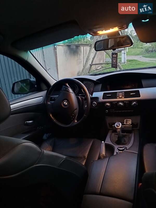 Универсал BMW 5 Series 2010 в Красилове фото 17 Универсал BMW 5 Series 2010 в Красилове