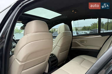 Седан BMW 5 Series 2011 в 