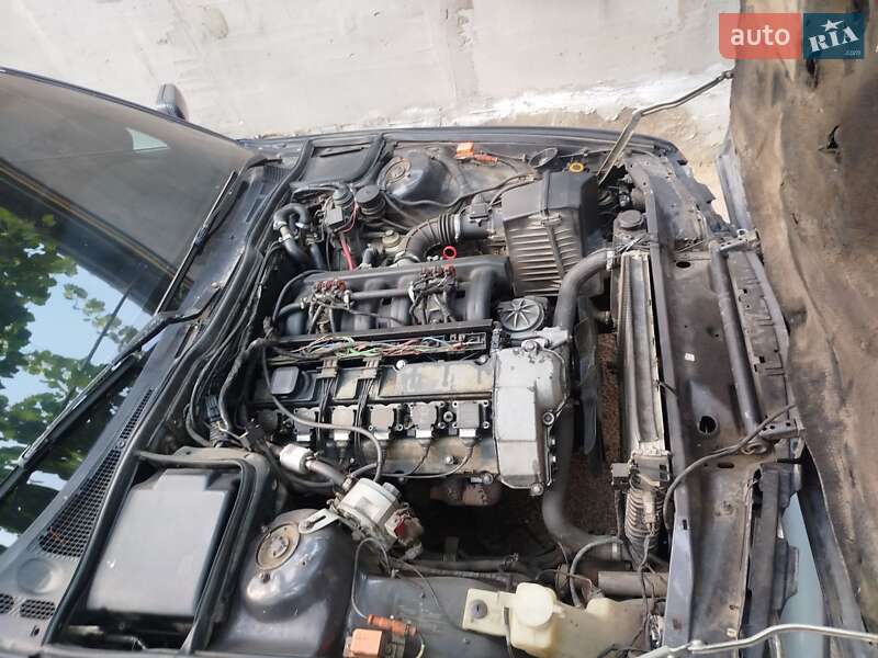 Седан BMW 5 Series 1992 в Первомайске