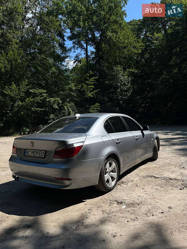 Седан BMW 5 Series 2006 в Львове