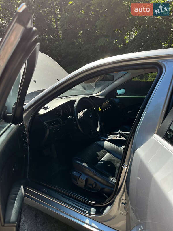 Седан BMW 5 Series 2006 в Львове