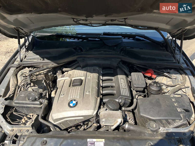 Седан BMW 5 Series 2006 в Львове
