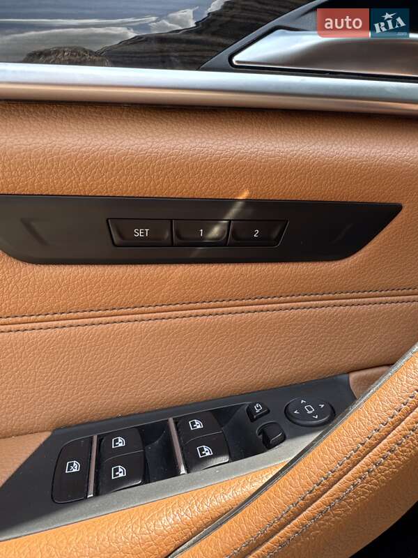 Универсал BMW 5 Series 2017 в Хмельницком