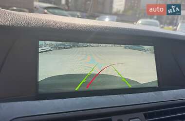 Седан BMW 5 Series 2012 в 