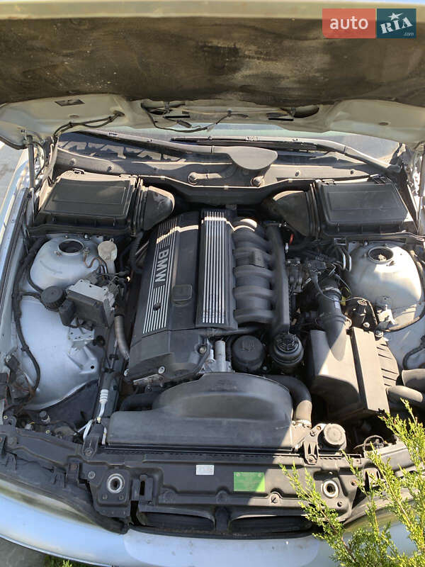 Седан BMW 5 Series 1998 в Львові фото 5 Седан BMW 5 Series 1998 в Львові