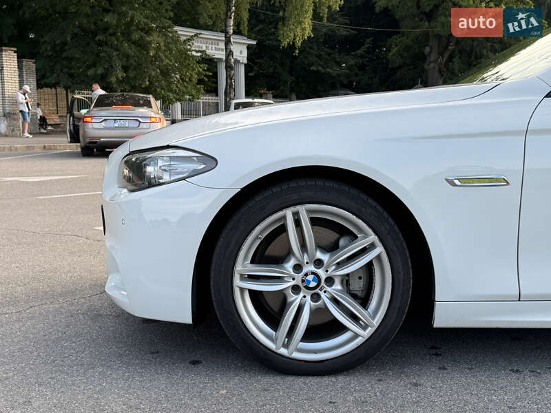 Седан BMW 5 Series 2015 в Виннице