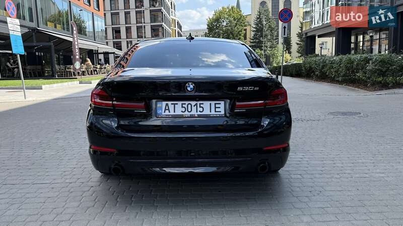 Седан BMW 5 Series 2017 в Львове