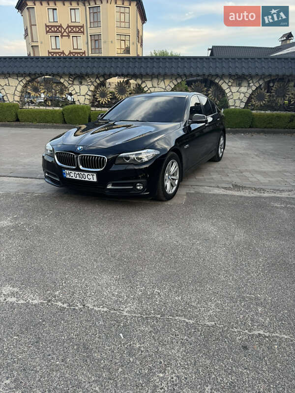 Седан BMW 5 Series 2016 в Львове