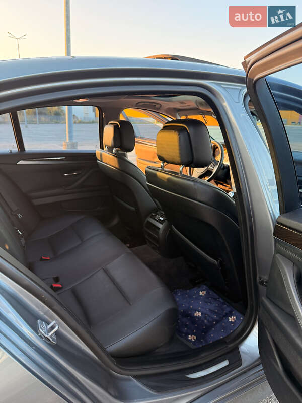 Седан BMW 5 Series 2012 в Черновцах фото 4 Седан BMW 5 Series 2012 в Черновцах