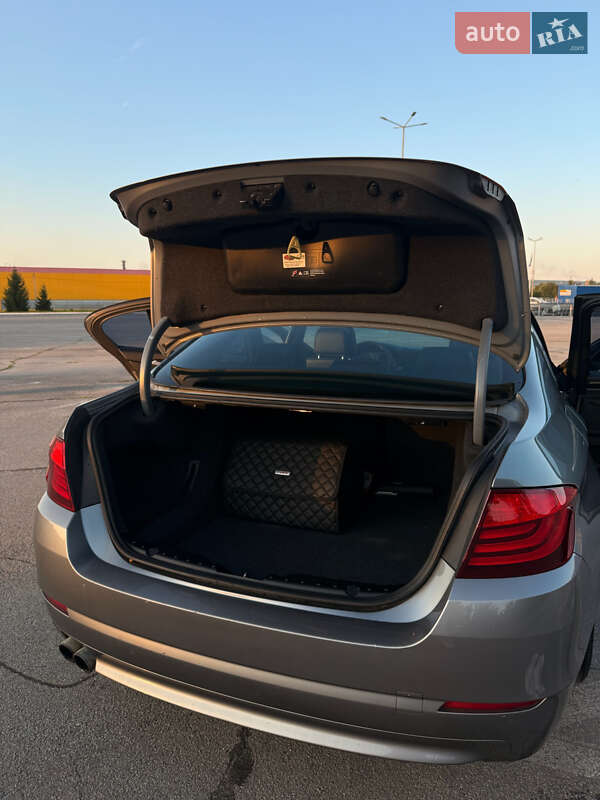 Седан BMW 5 Series 2012 в Черновцах фото 7 Седан BMW 5 Series 2012 в Черновцах