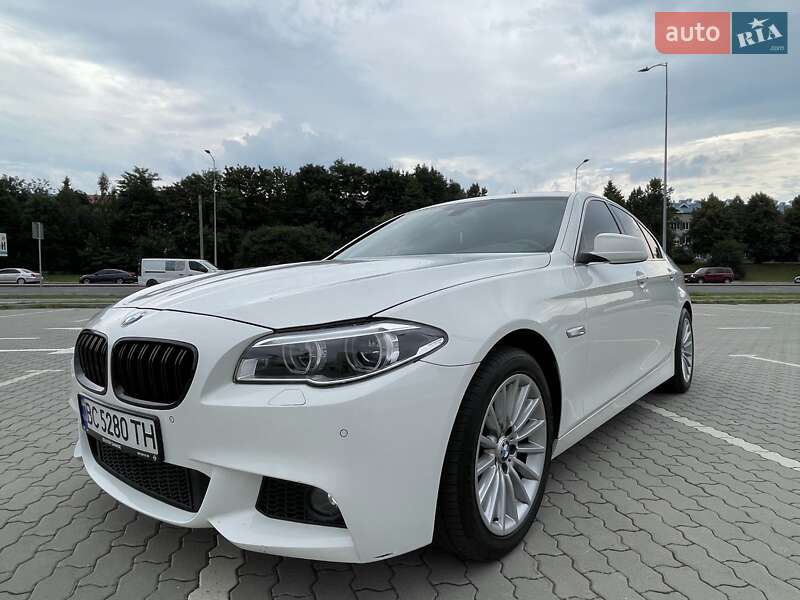 Седан BMW 5 Series 2013 в Львові