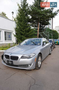 Седан BMW 5 Series 2012 в Львові