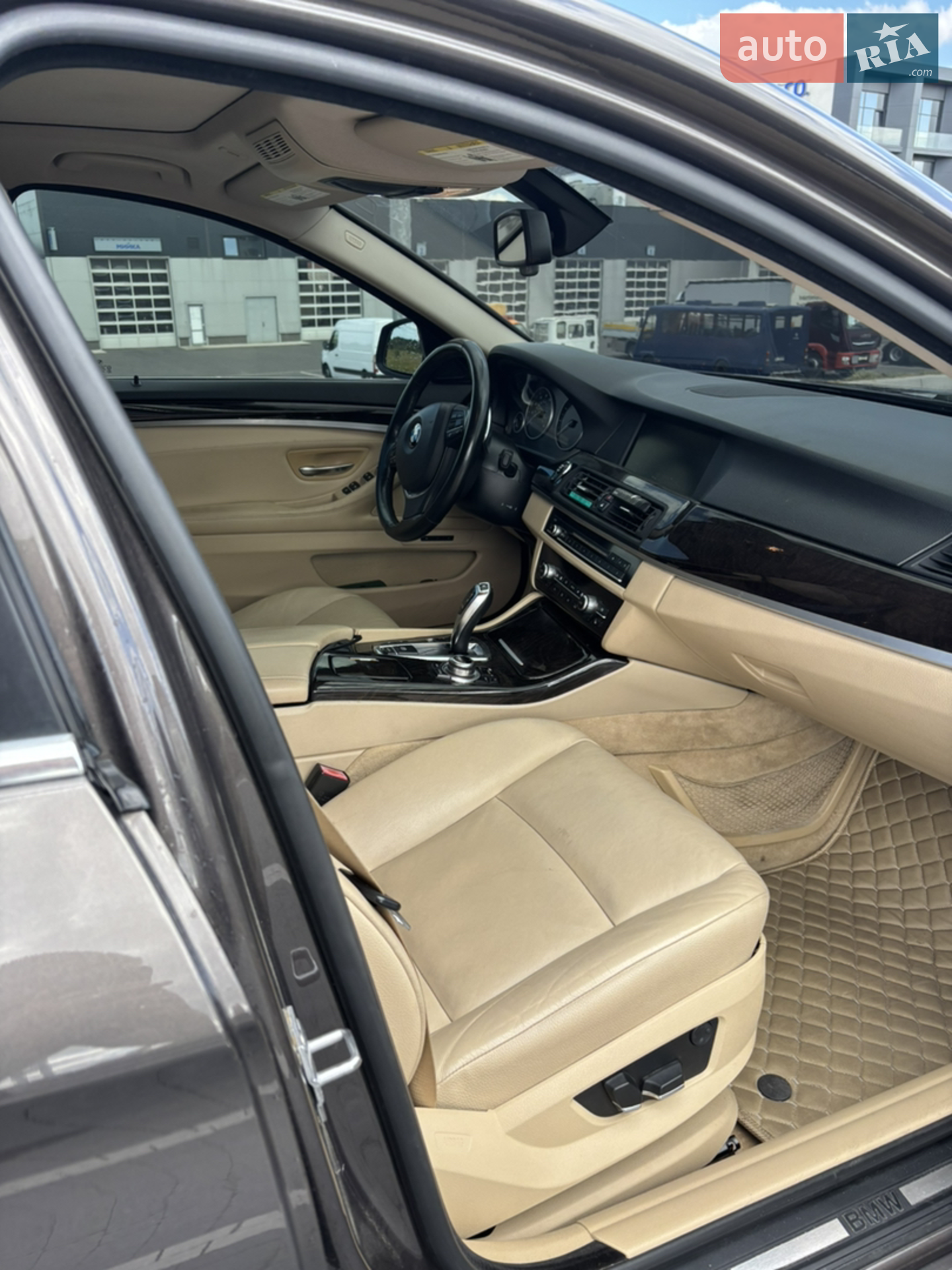 2013 BMW 5er - мініатюра 8