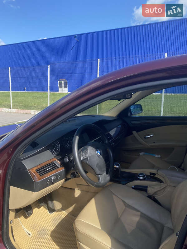 Седан BMW 5 Series 2008 в Виннице