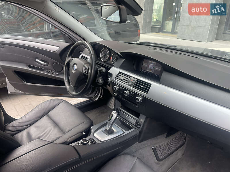 Універсал BMW 5 Series 2009 в Києві фото 29 Універсал BMW 5 Series 2009 в Києві
