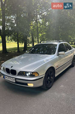 Седан BMW 5 Series 1999 в Сумах