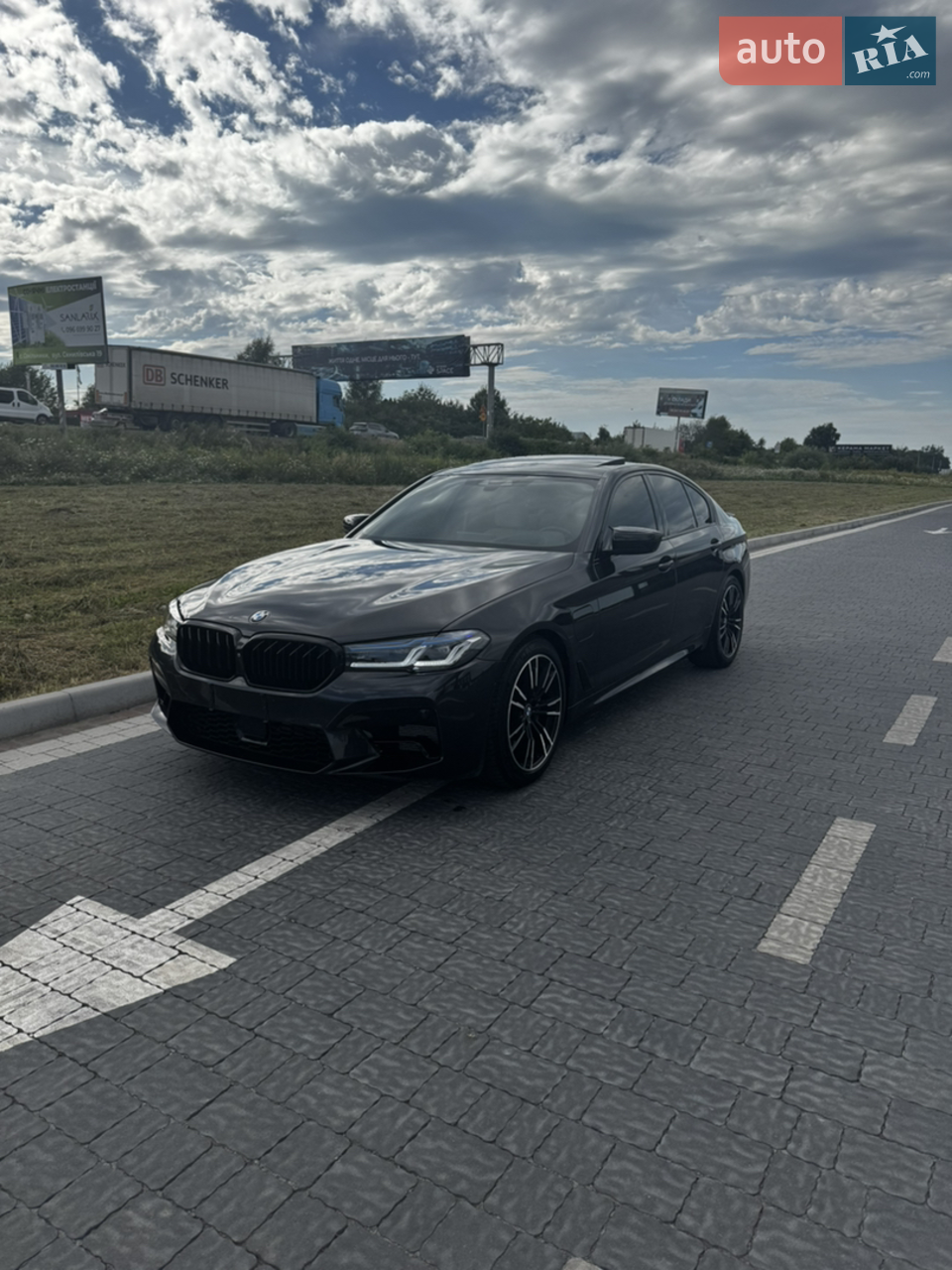 2018 BMW 5er - мініатюра 25
