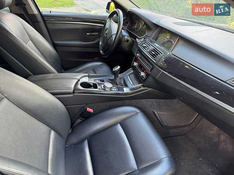 Універсал BMW 5 Series 2015 в Києві