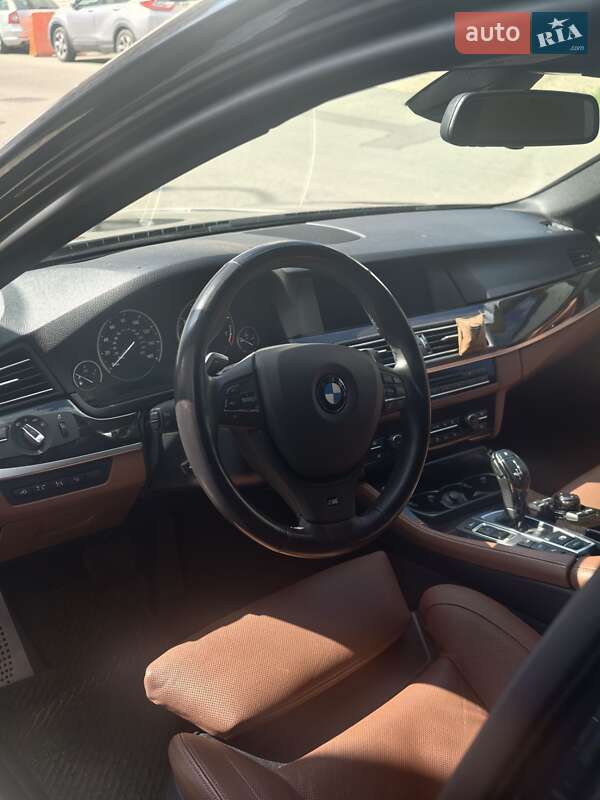 Седан BMW 5 Series 2012 в Киеве фото 2 Седан BMW 5 Series 2012 в Киеве