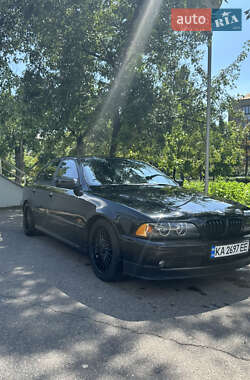 Седан BMW 5 Series 2001 в Киеве
