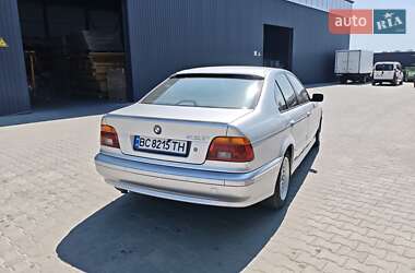 Седан BMW 5 Series 1999 в Пустомитах
