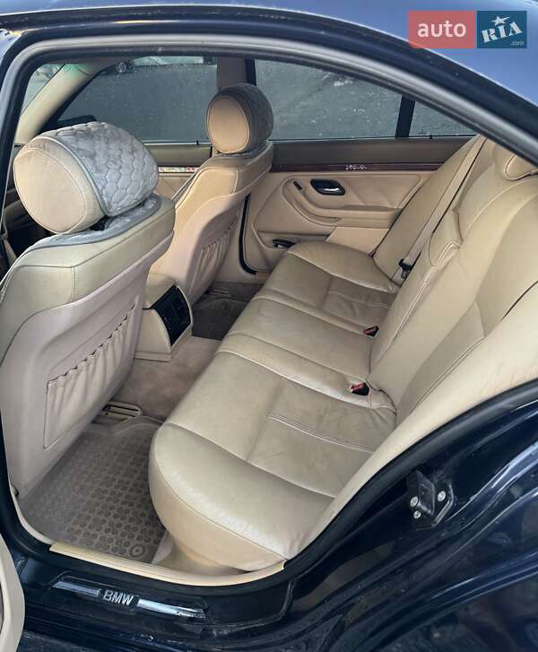 Седан BMW 5 Series 2001 в Винниках фото 3 Седан BMW 5 Series 2001 в Винниках