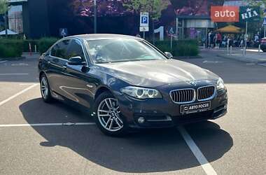 Седан BMW 5 Series 2015 в Киеве