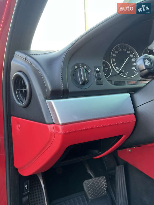 Седан BMW 5 Series 2002 в Херсоні