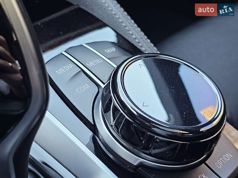 Седан BMW 5 Series 2017 в Києві