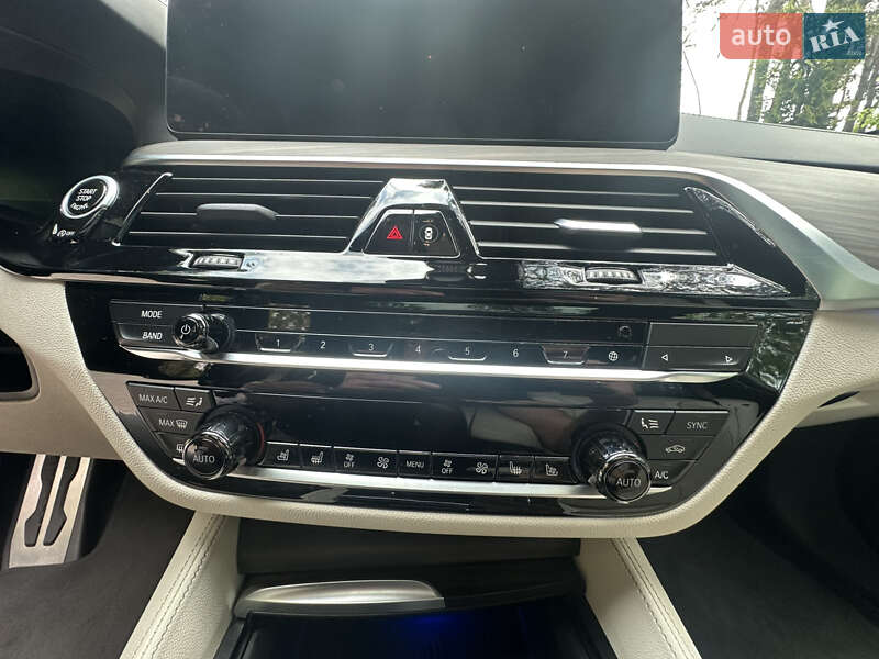 Седан BMW 5 Series 2020 в Львове фото 13 Седан BMW 5 Series 2020 в Львове