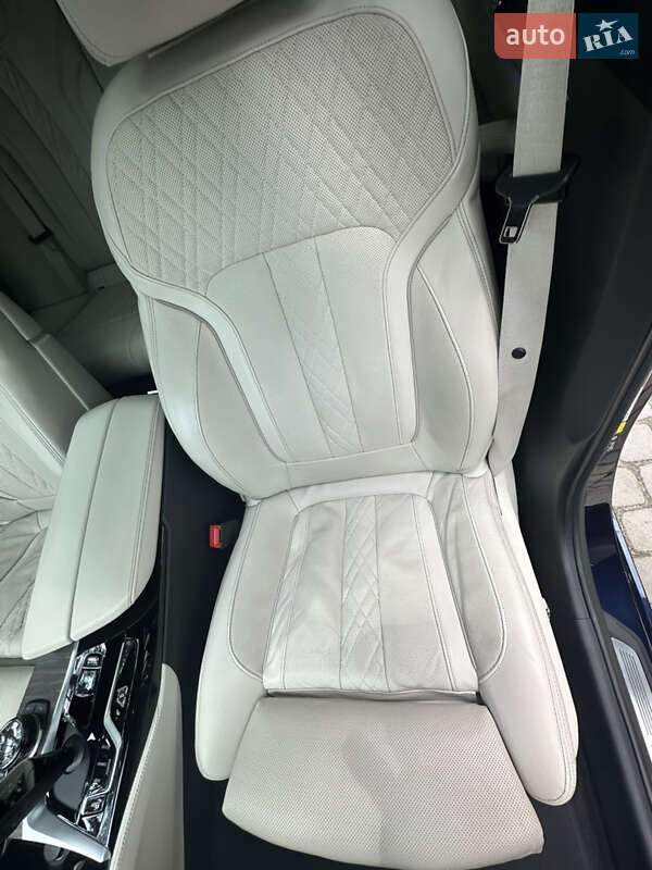 Седан BMW 5 Series 2020 в Львове фото 28 Седан BMW 5 Series 2020 в Львове