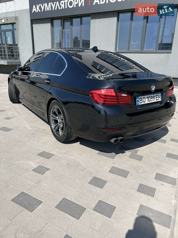 Седан BMW 5 Series 2013 в Тернополі