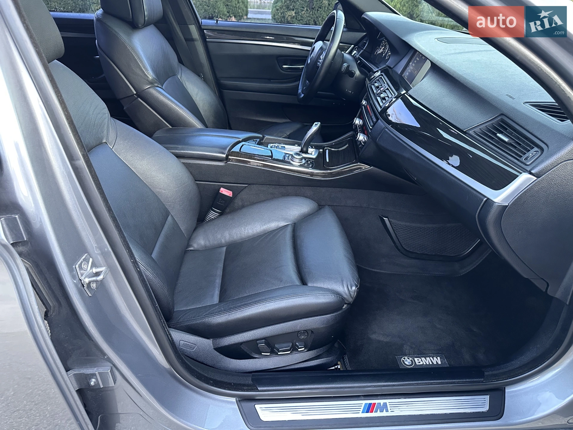 2012 BMW 5er - мініатюра 22