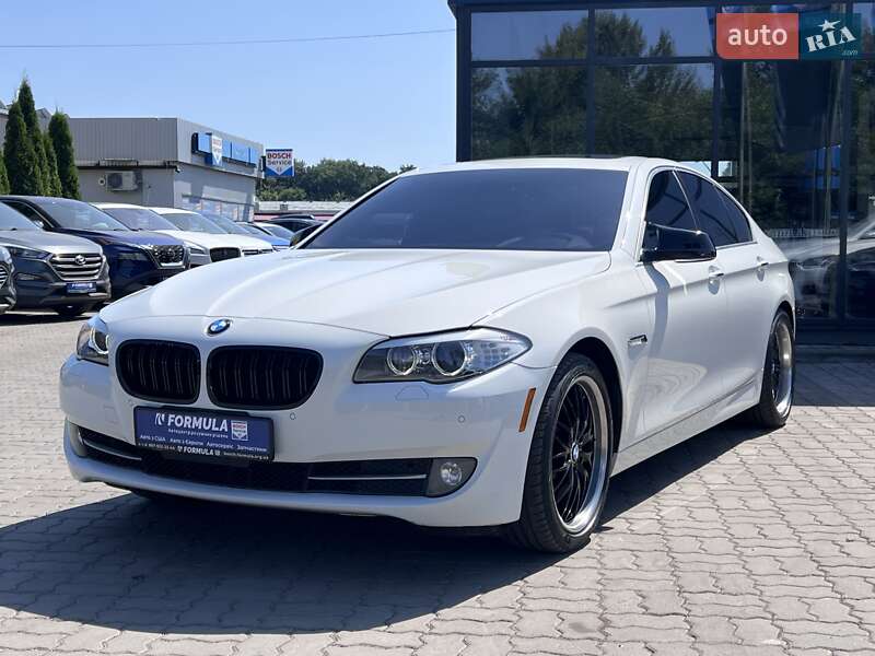 Седан BMW 5 Series 2013 в Нововолинську