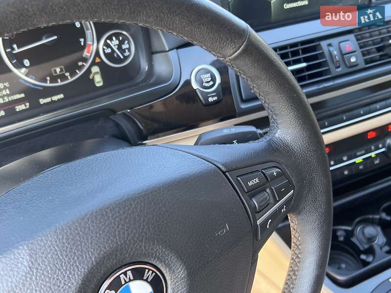 Седан BMW 5 Series 2013 в Нововолинську