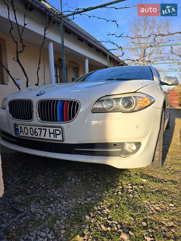 Универсал BMW 5 Series 2011 в Ужгороде фото 7 Универсал BMW 5 Series 2011 в Ужгороде