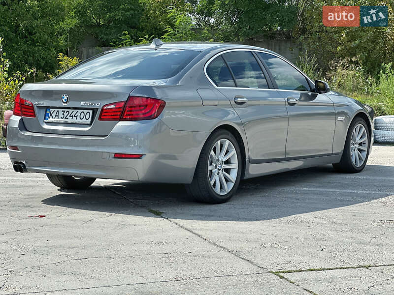 Седан BMW 5 Series 2013 в Киеве