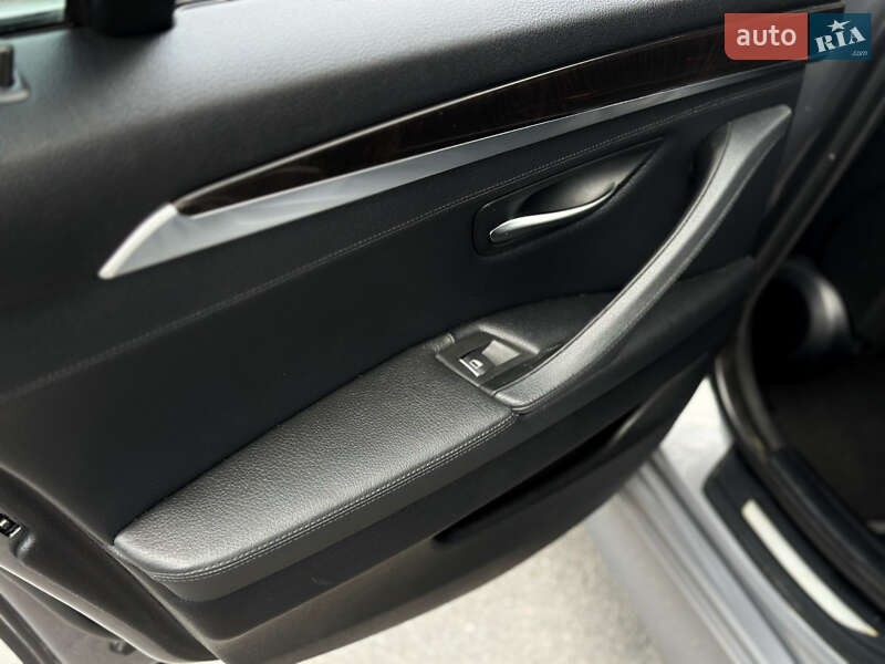 Седан BMW 5 Series 2013 в Киеве
