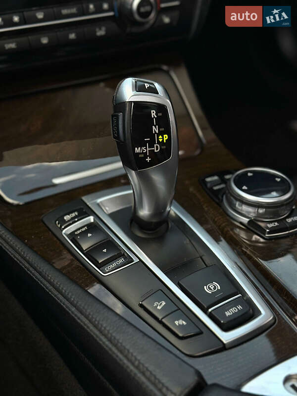 Седан BMW 5 Series 2013 в Киеве