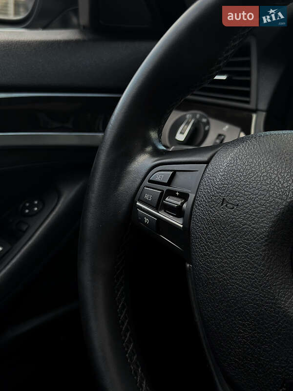 Седан BMW 5 Series 2013 в Киеве