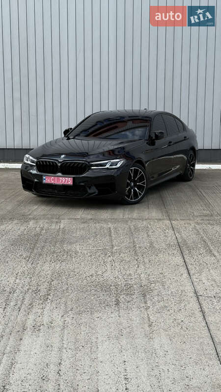 Седан BMW 5 Series 2021 в Черновцах